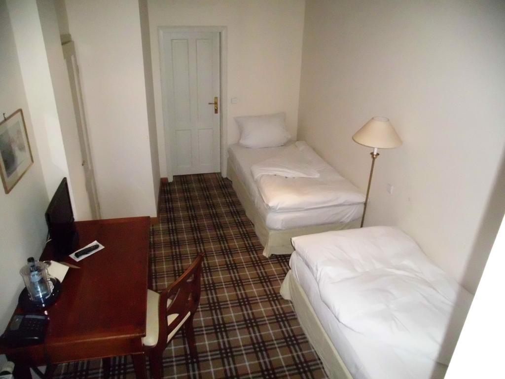 Hotel Freihof Віслох Екстер'єр фото